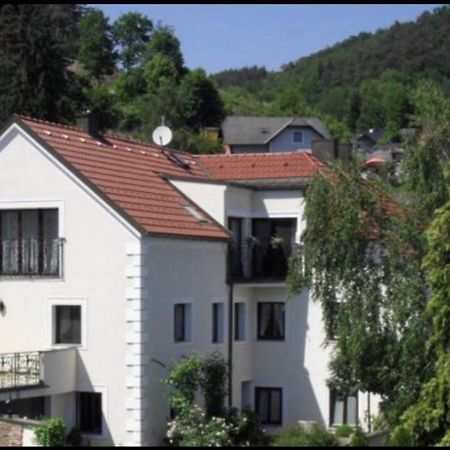 Pension Artstetten Εξωτερικό φωτογραφία